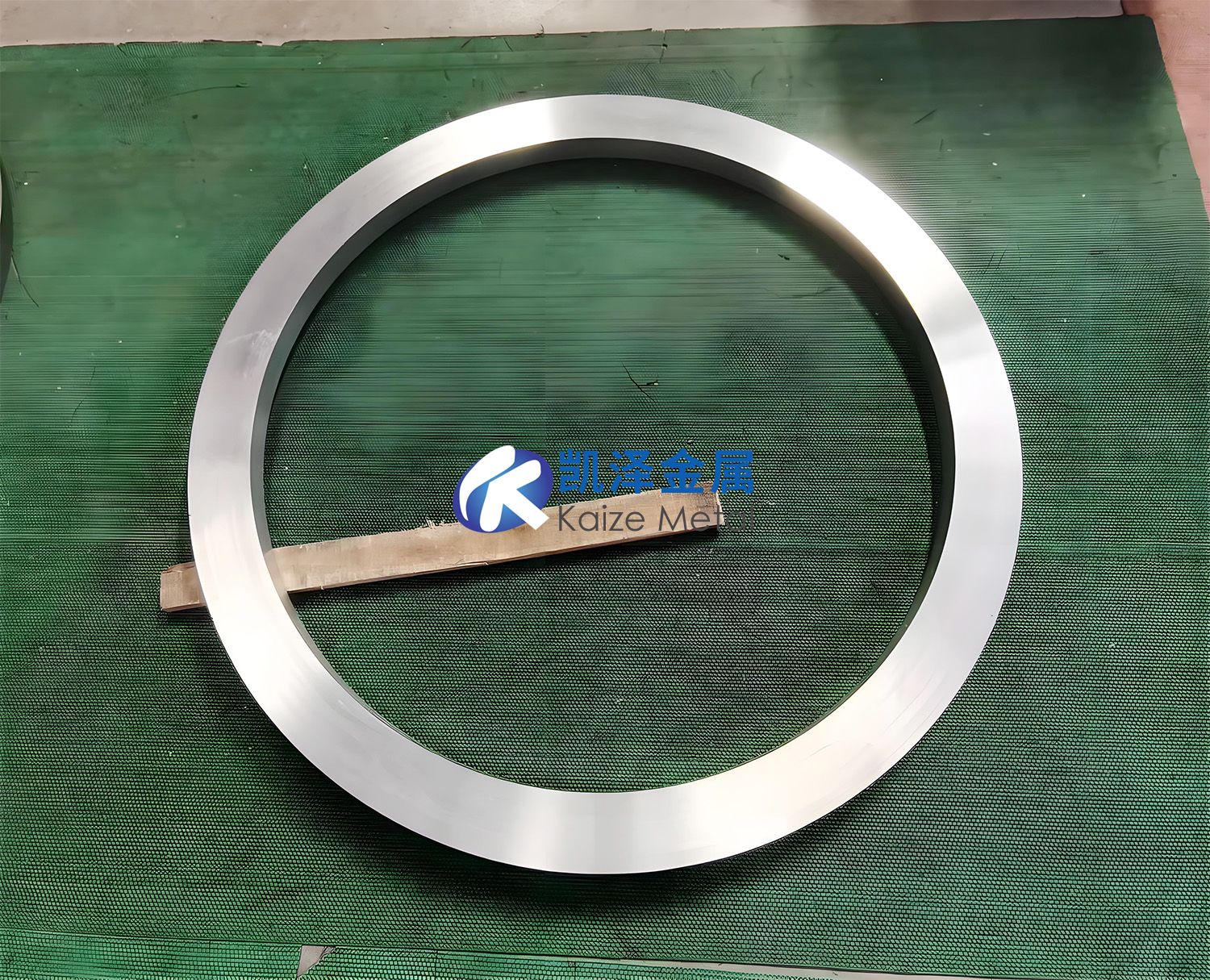 航空航天化工醫(yī)療能源等領(lǐng)域用鈦鍛件的表面處理技術(shù)工藝與保養(yǎng)方法